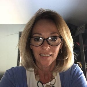 Meet your Posher, Anana